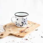 Emailletasse "Bienen"