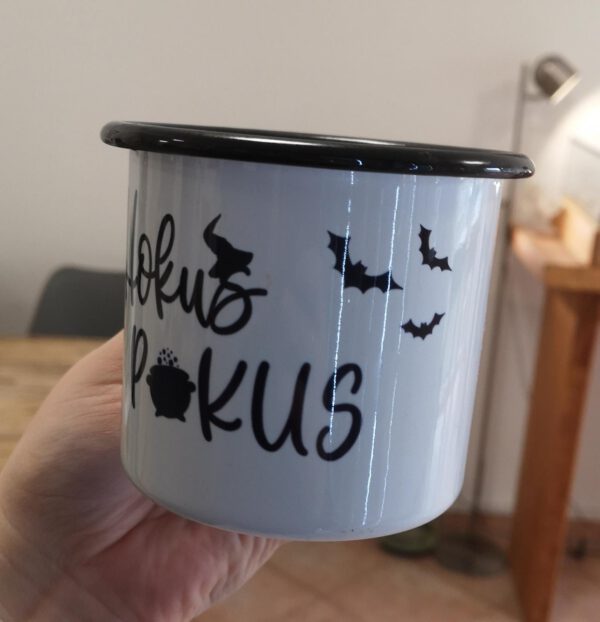 Emailletasse "Hokus Pokus" - Image 4